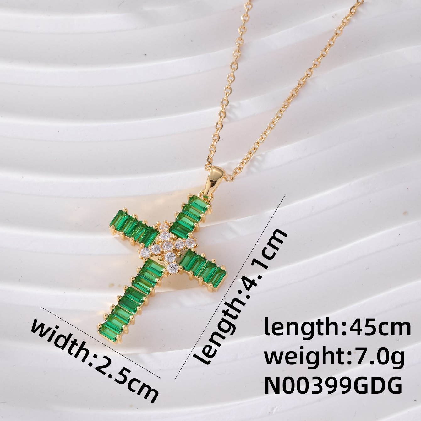 Wholesale Hip-Hop Luxurious Cool Style Cross 304 Stainless Steel Copper Inlay K Gold Plated Rhodium Plated Zircon Pendant Necklace display picture 5