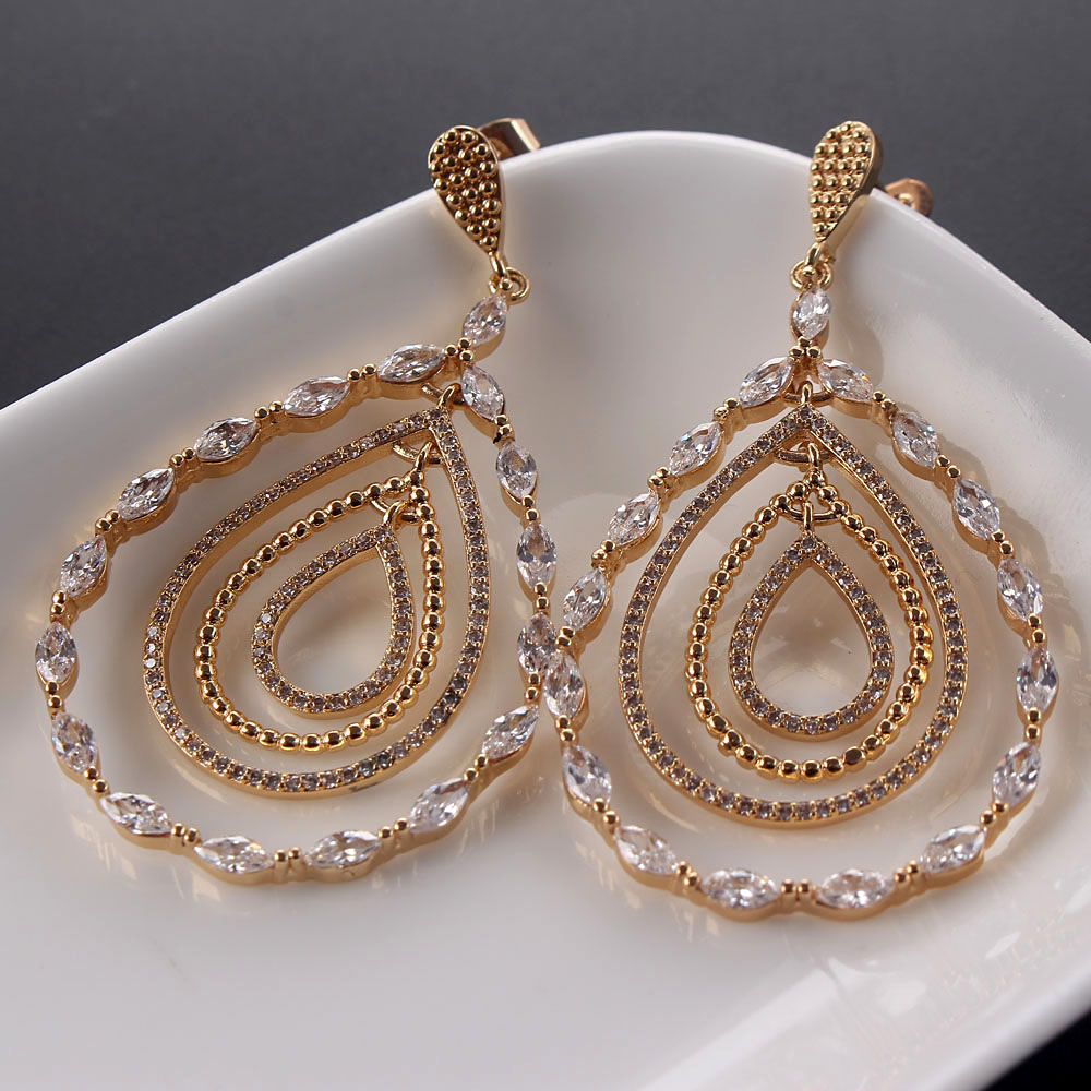 1 Pair Simple Style Water Droplets Plating Inlay Copper Zircon Gold Plated Drop Earrings display picture 5