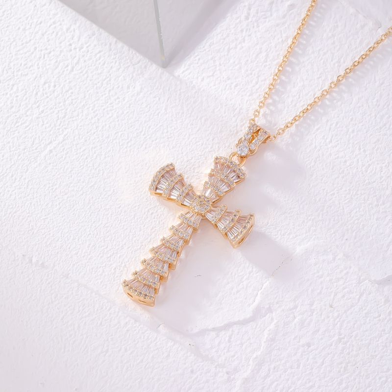 Wholesale Retro Simple Style Cross 304 Stainless Steel Copper Plating Inlay K Gold Plated Rhodium Plated Zircon Necklace Pendant display picture 2