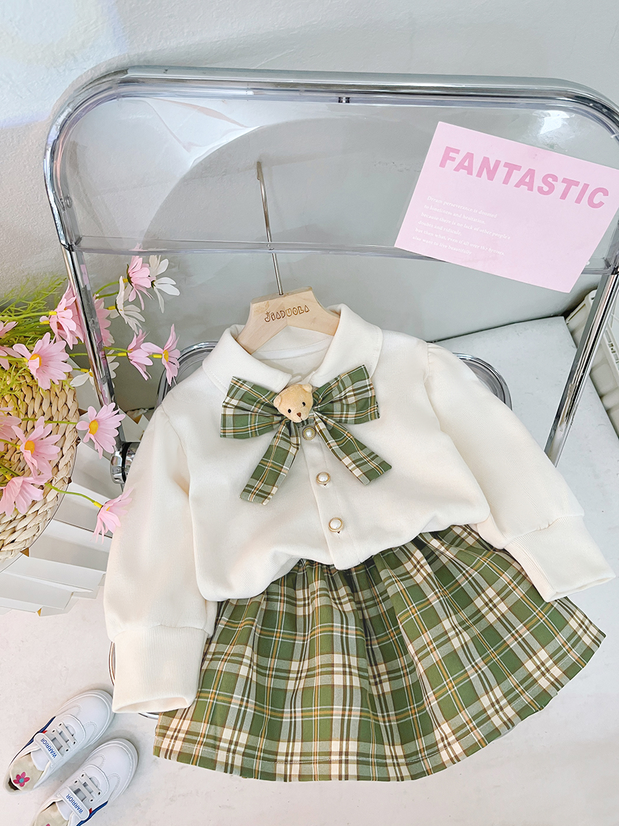 Décontractée Princesse Plaid Ours Bowknot Coton Filles Vêtements Ensembles display picture 11