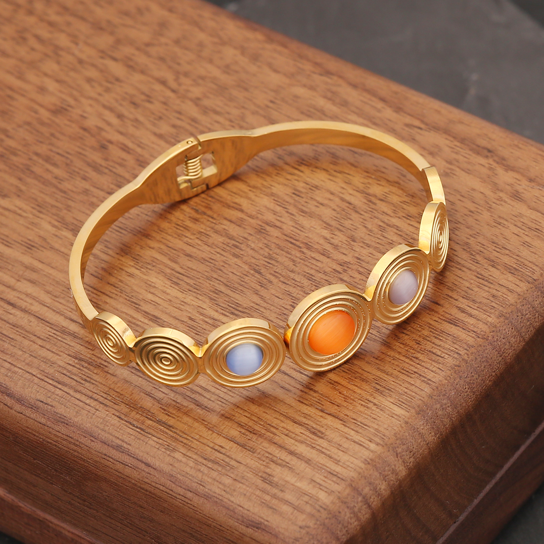 Basic Retro Modern Style Geometric Stainless Steel 18K Gold Plated Opal Bangle In Bulk display picture 8