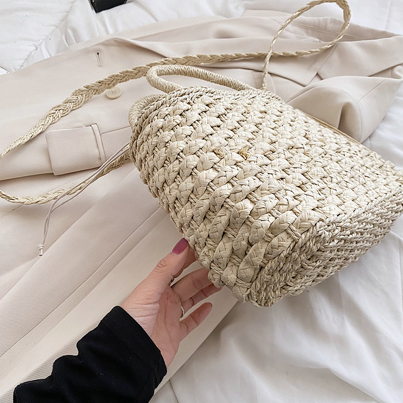 Women's Straw Solid Color Vacation Beach Streetwear Weave Sewing Thread Square String Handbag display picture 5