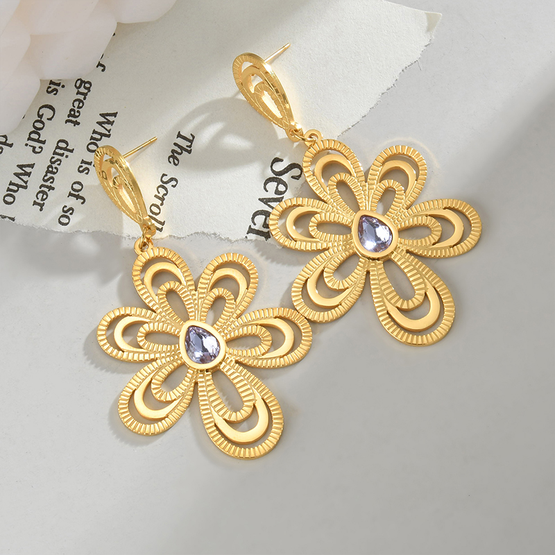 1 Pair Elegant Flower Plating Inlay 304 Stainless Steel Crystal Zircon 18K Gold Plated Drop Earrings display picture 1