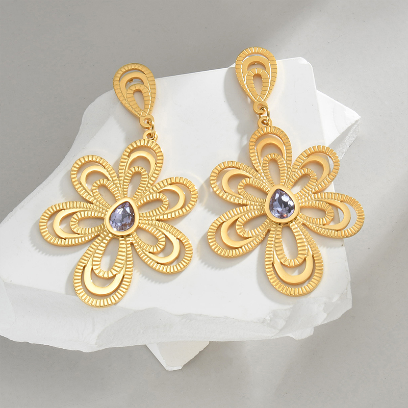 1 Pair Elegant Flower Plating Inlay 304 Stainless Steel Crystal Zircon 18K Gold Plated Drop Earrings display picture 2