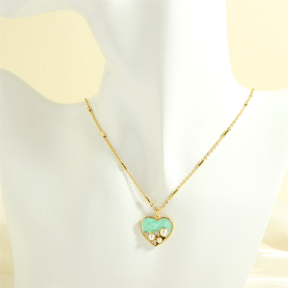 Elegant Luxurious Cross Devil's Eye Heart Shape Copper 18k Gold Plated Zircon Pendant Necklace In Bulk display picture 6