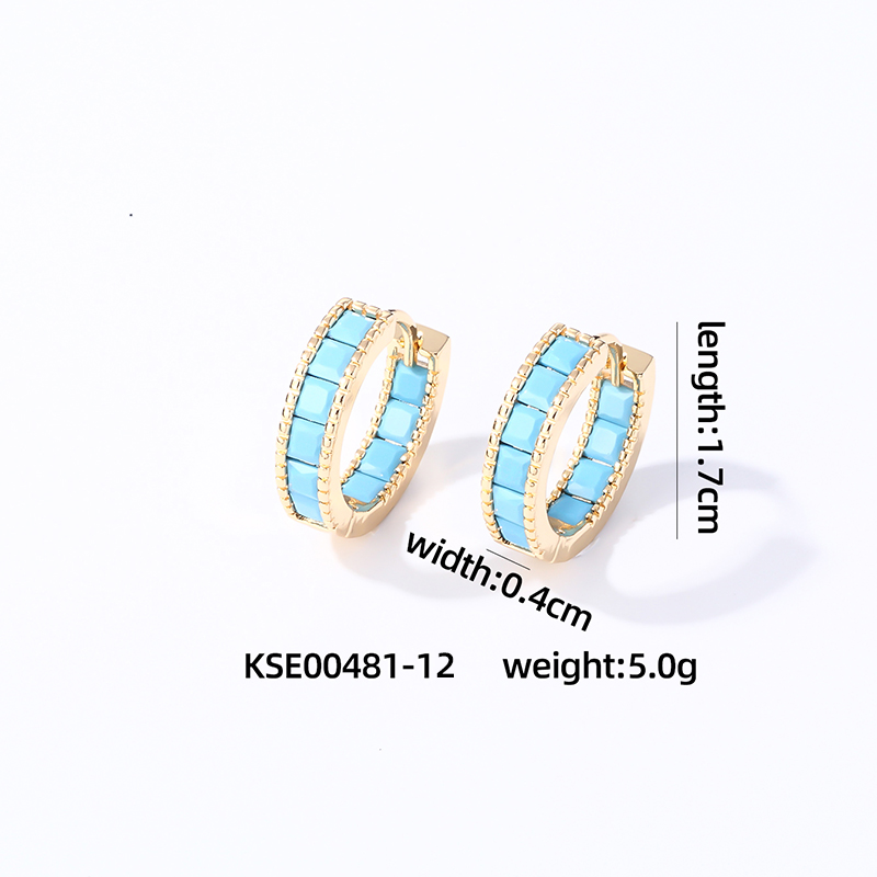 1 Pair Casual Vintage Style Simple Style Solid Color Inlay Copper Zircon Gold Plated Silver Plated Hoop Earrings display picture 11