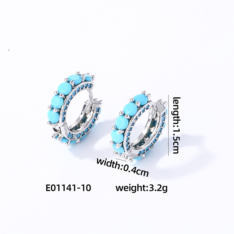 1 Pair Casual Vintage Style Luxurious Solid Color Inlay Copper Zircon K Gold Plated Hoop Earrings display picture 8