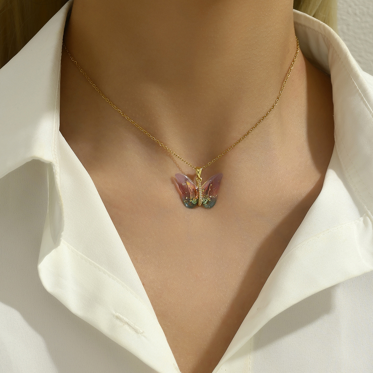 Süss Einfacher Stil Schmetterling Kupfer 18 Karat Vergoldet Zirkon Halskette In Masse display picture 2