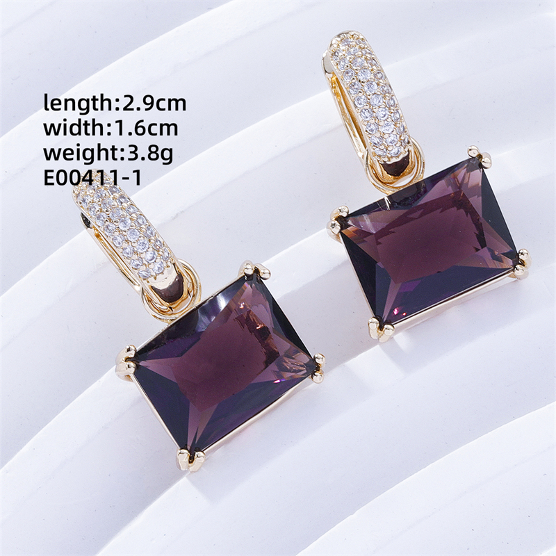 1 Pair Casual Sweet Korean Style Geometric Inlay Copper Zircon Gold Plated Drop Earrings display picture 13