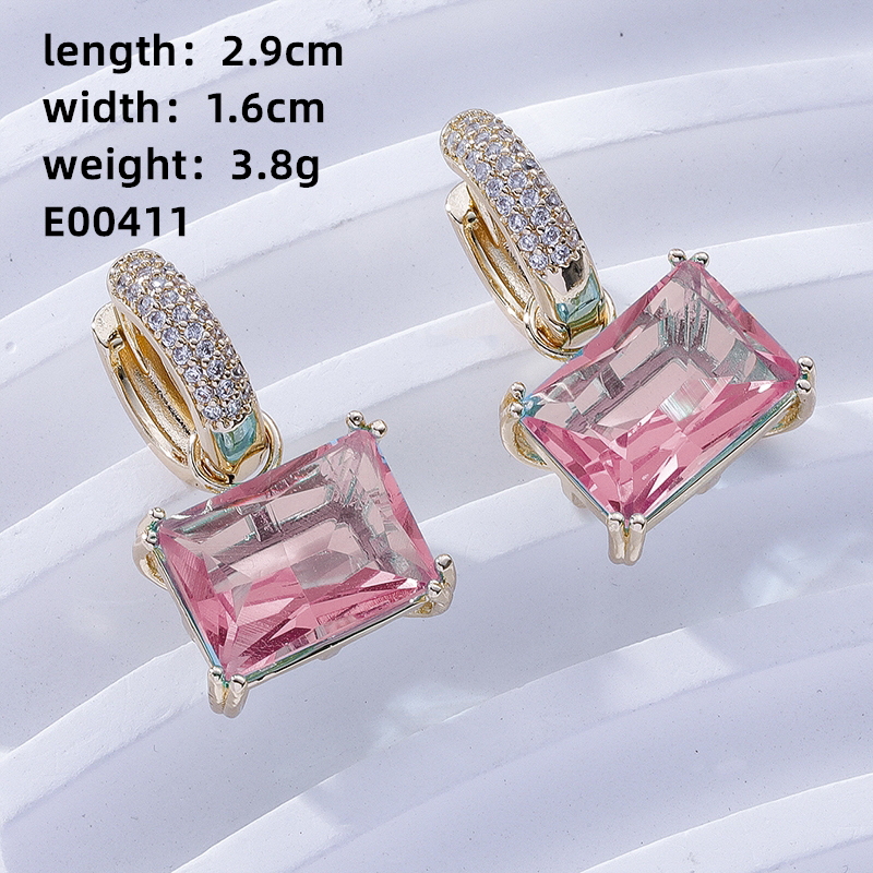 1 Pair Casual Sweet Korean Style Geometric Inlay Copper Zircon Gold Plated Drop Earrings display picture 15