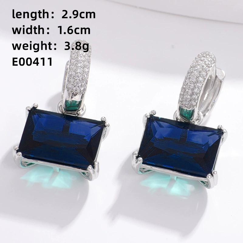 1 Pair Casual Sweet Korean Style Geometric Inlay Copper Zircon Gold Plated Drop Earrings display picture 3