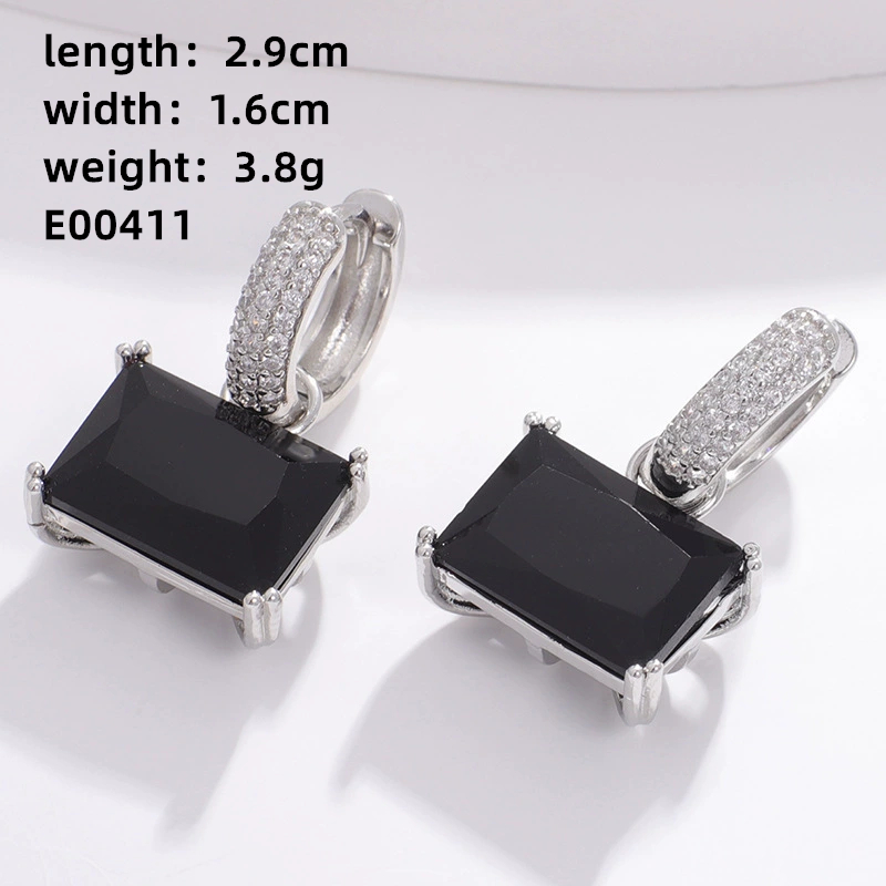 1 Pair Casual Sweet Korean Style Geometric Inlay Copper Zircon Gold Plated Drop Earrings display picture 2