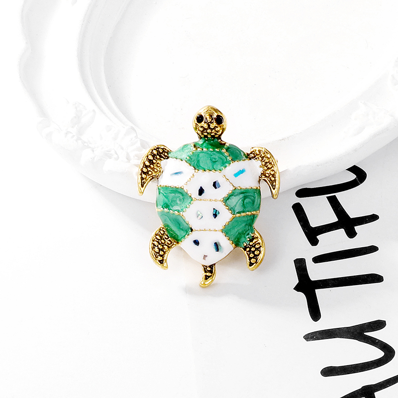 Cute Classic Style Tortoise Alloy Enamel Women's Brooches display picture 3
