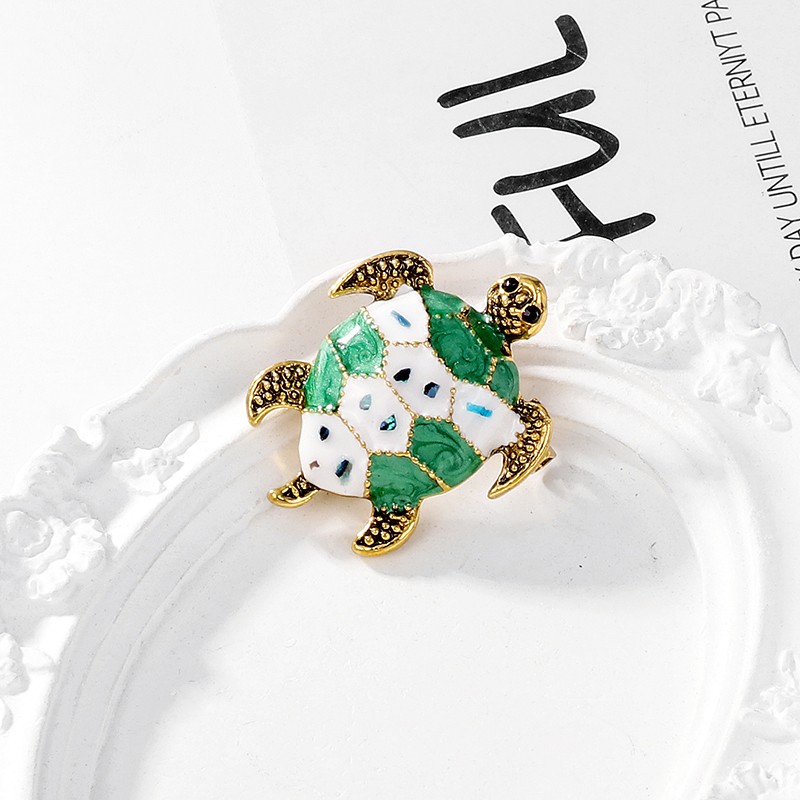 Cute Classic Style Tortoise Alloy Enamel Women's Brooches display picture 5