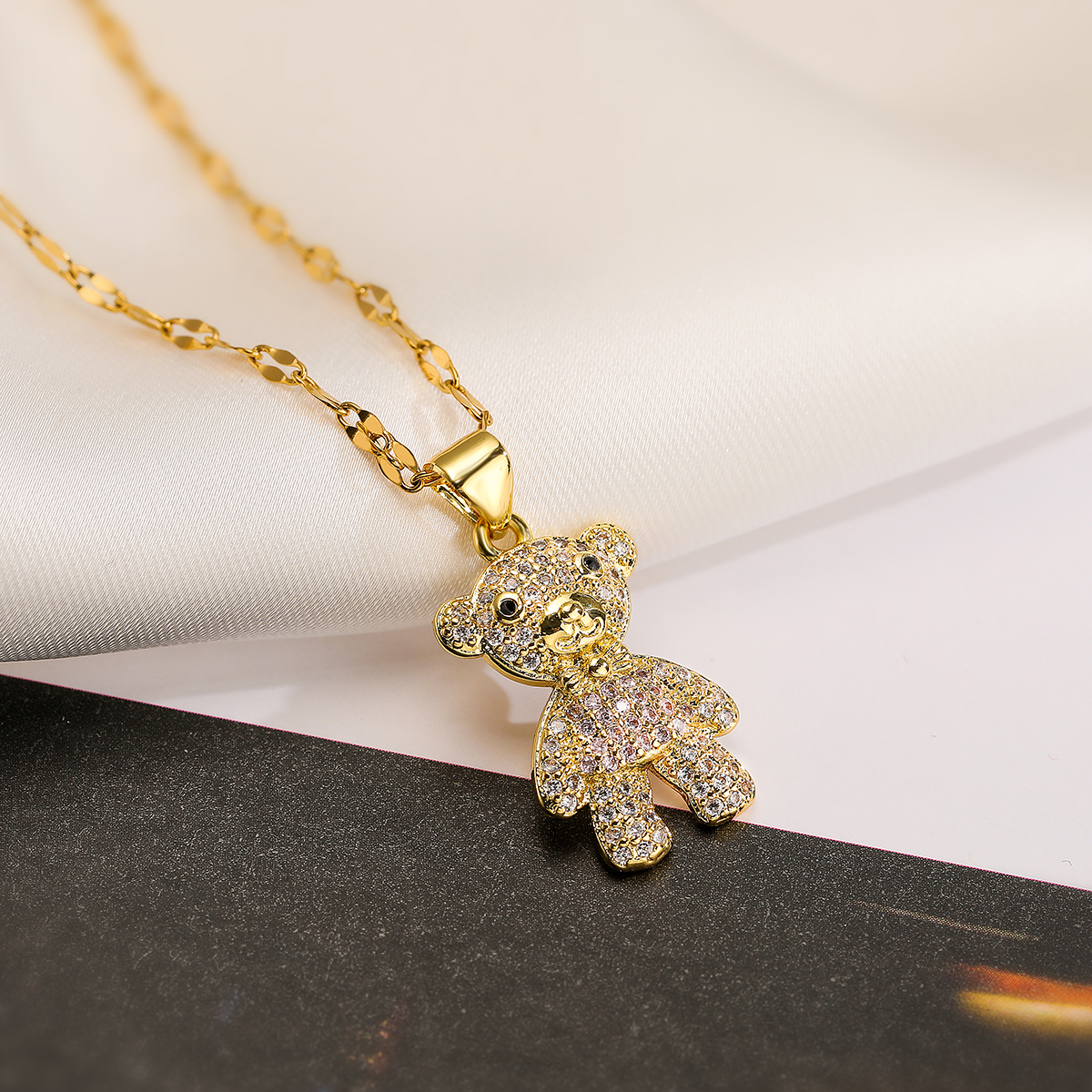Cute Basic Little Bear Copper 18k Gold Plated Zircon Pendant Necklace In Bulk display picture 6