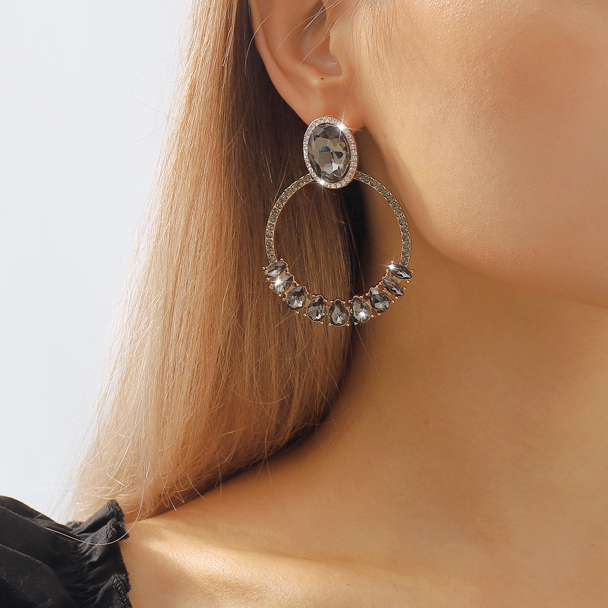 1 Pair Elegant Vintage Style Oval Water Droplets Inlay Alloy Rhinestones Drop Earrings display picture 25