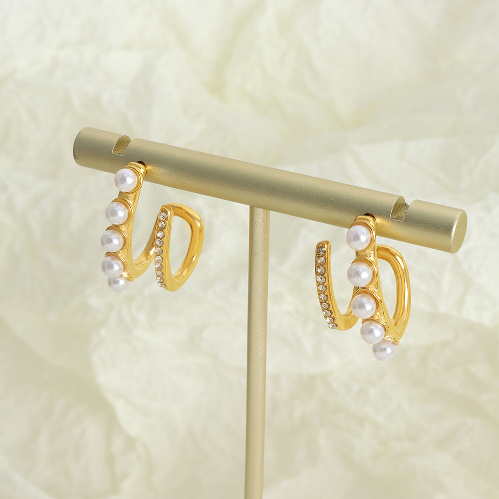 1 Paar Elegant Barocker Stil Geometrisch Überzug Inlay Titan Stahl Künstliche Perlen Zirkon 18 Karat Vergoldet Ohrringe display picture 1