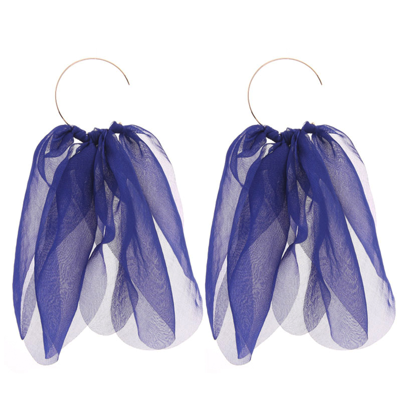 1 Pair Fairy Style Round Solid Color Petal Alloy Cloth Drop Earrings display picture 5