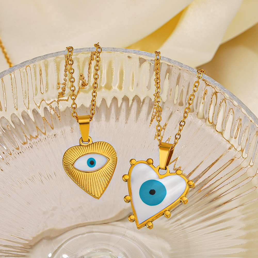 304 Stainless Steel 18K Gold Plated Streetwear Enamel Plating Devil'S Eye Heart Shape Resin Necklace display picture 1