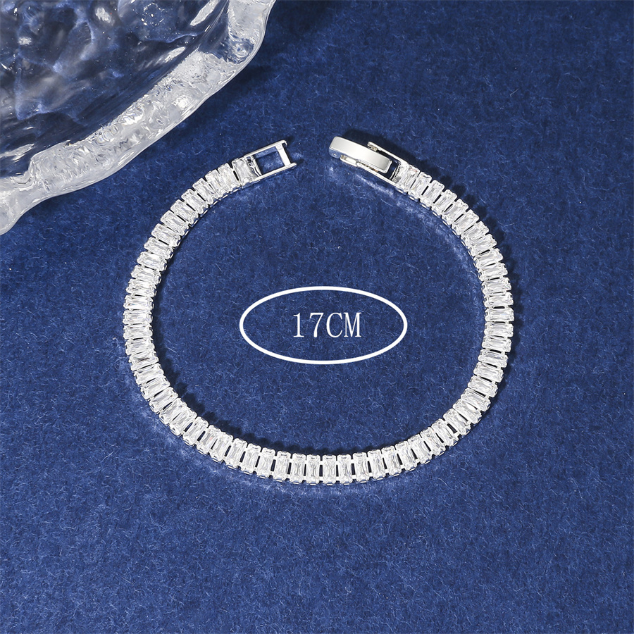 Élégant Brillant Rectangle Le Cuivre Incruster Zircon Bracelets display picture 7