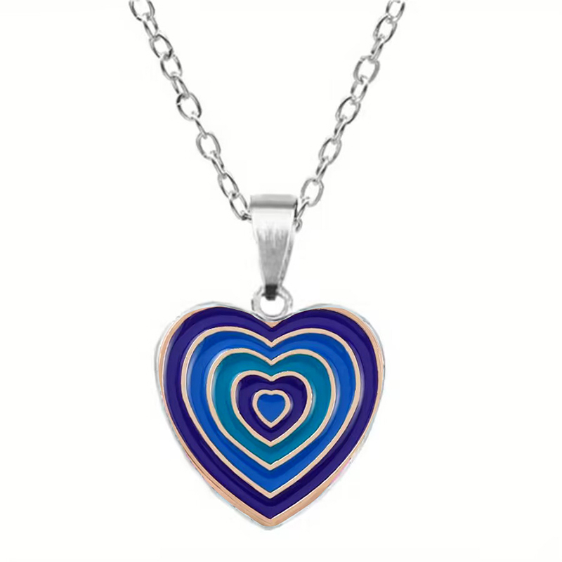Retro Heart Shape Alloy Inlay Glass Women's Pendant Necklace display picture 6