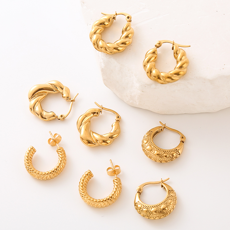 1 Pair Simple Style Solid Color Plating 304 Stainless Steel 18K Gold Plated Ear Studs display picture 9