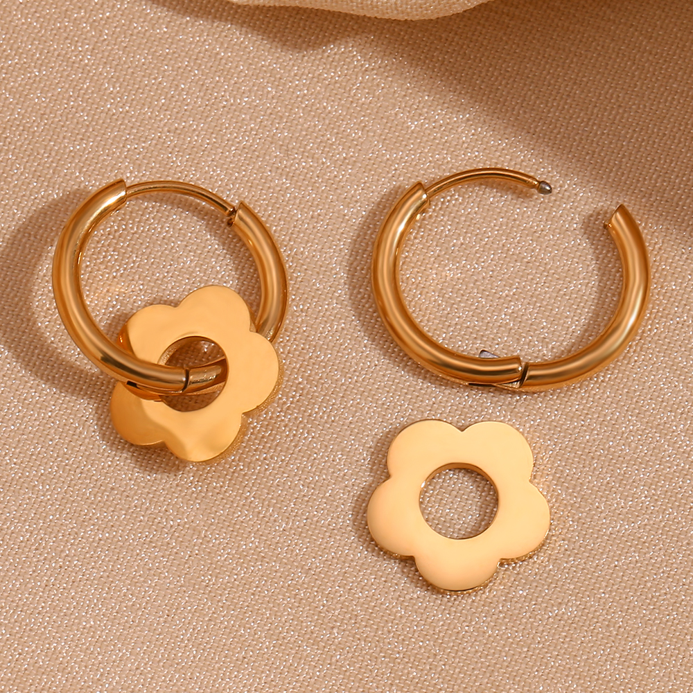1 Pair Sweet Simple Style Classic Style Flower Plating Stainless Steel 18k Gold Plated Drop Earrings display picture 14