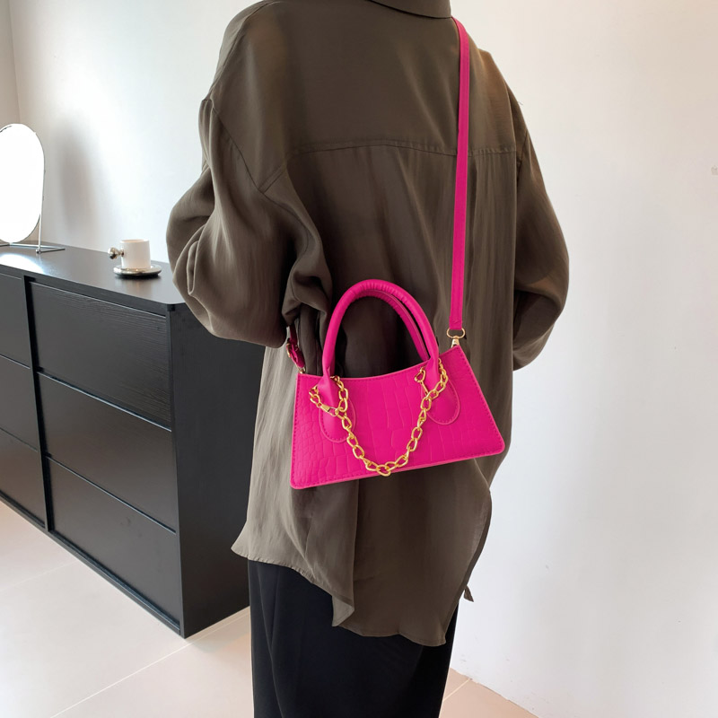Women's Pu Leather Solid Color Elegant Square Zipper Shoulder Bag Handbag Crossbody Bag display picture 4