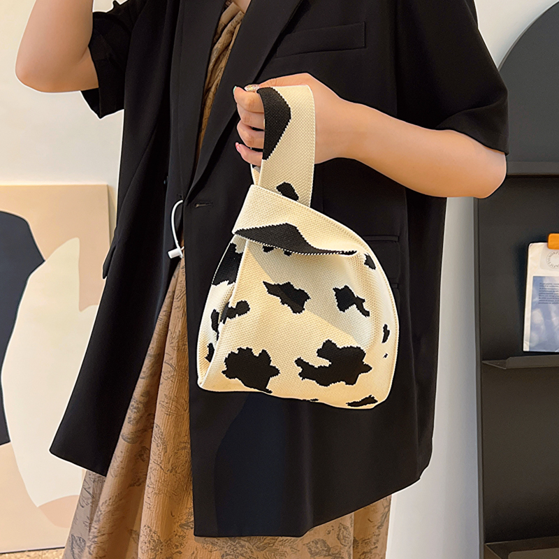 Women's All Seasons Knit Elegant Basic Handbag display picture 10
