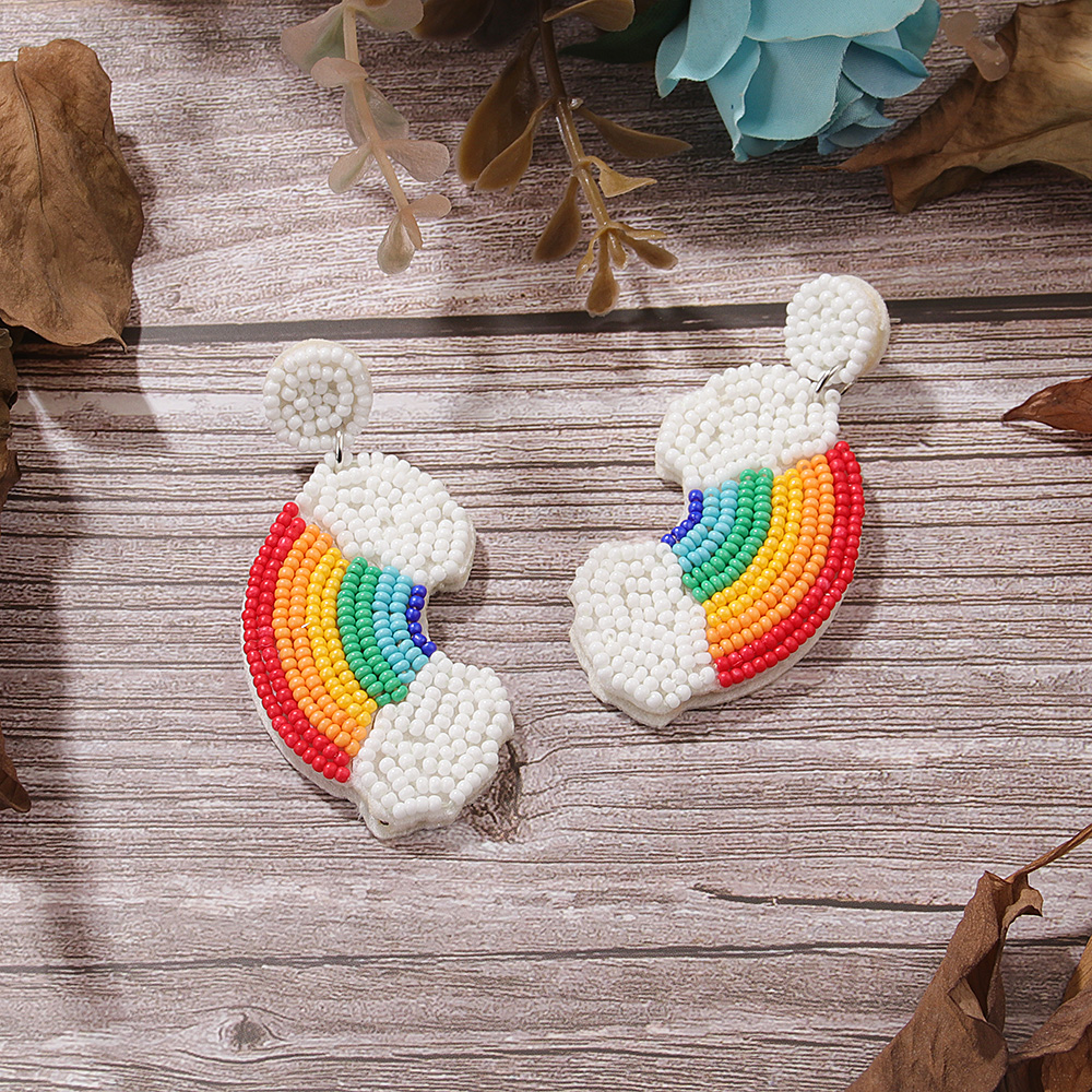 1 Pair Casual Sweet Artistic Rainbow Heart Shape Cloth Seed Bead Drop Earrings display picture 3