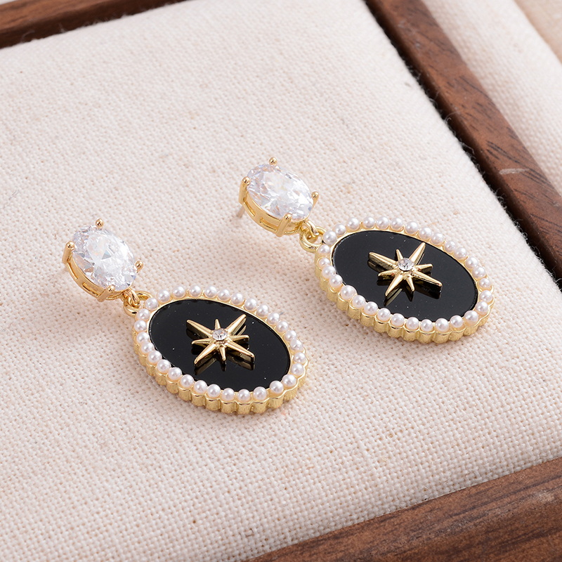 1 Pair Elegant Lady Romantic Geometric Plating Inlay Alloy Pearl Zircon 14k Gold Plated Drop Earrings display picture 4