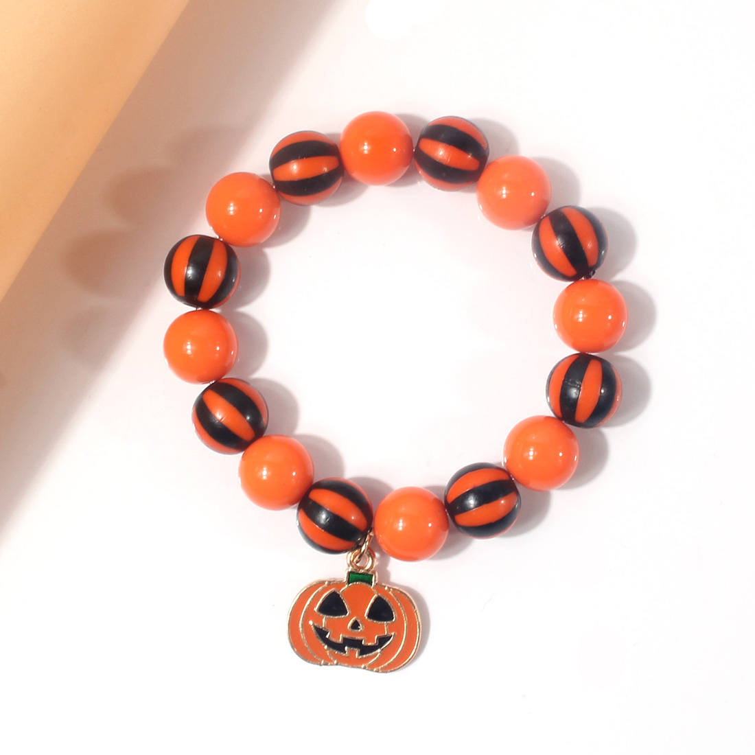 Retro Funny Pumpkin Cat Ghost Wood Wholesale Bangle display picture 5