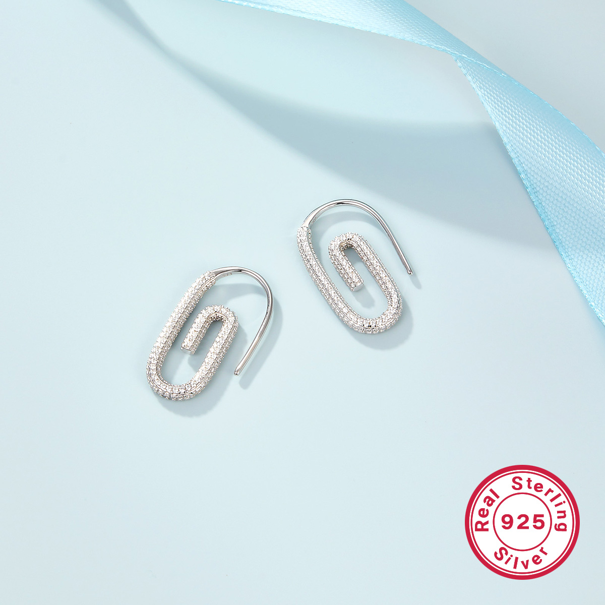 1 Pair Novelty Simple Style Paper Clip Plating Sterling Silver White Gold Plated Earrings display picture 5