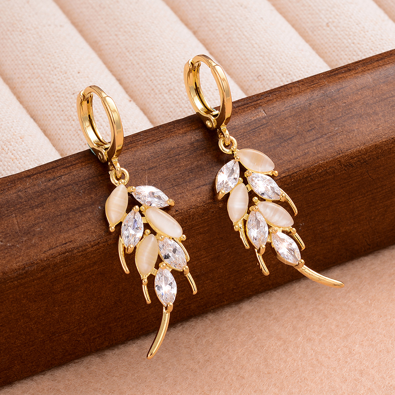 1 Pair Elegant Artistic Grain Plating Inlay Copper Opal Zircon 14k Gold Plated Drop Earrings display picture 6