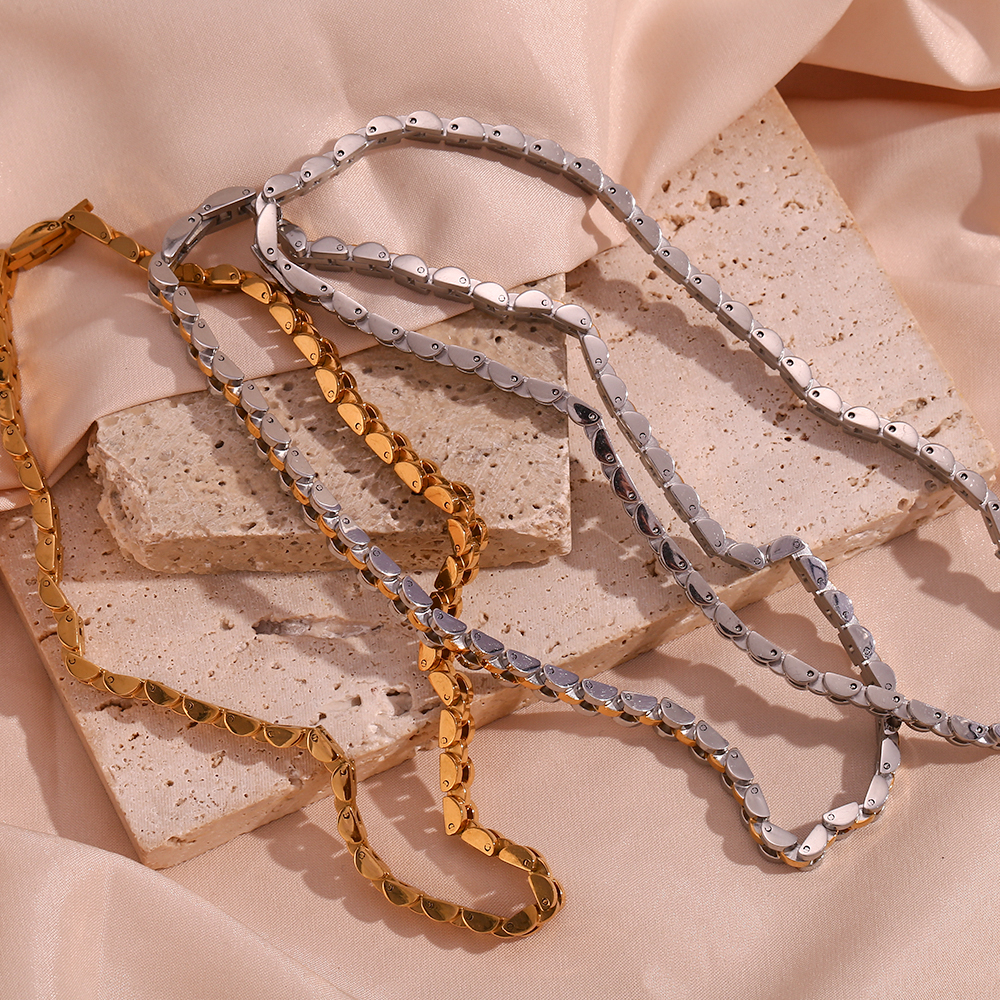 Einfacher Stil Klassischer Stil Geometrisch Rostfreier Stahl Überzug 18 Karat Vergoldet Armbänder Halskette display picture 19