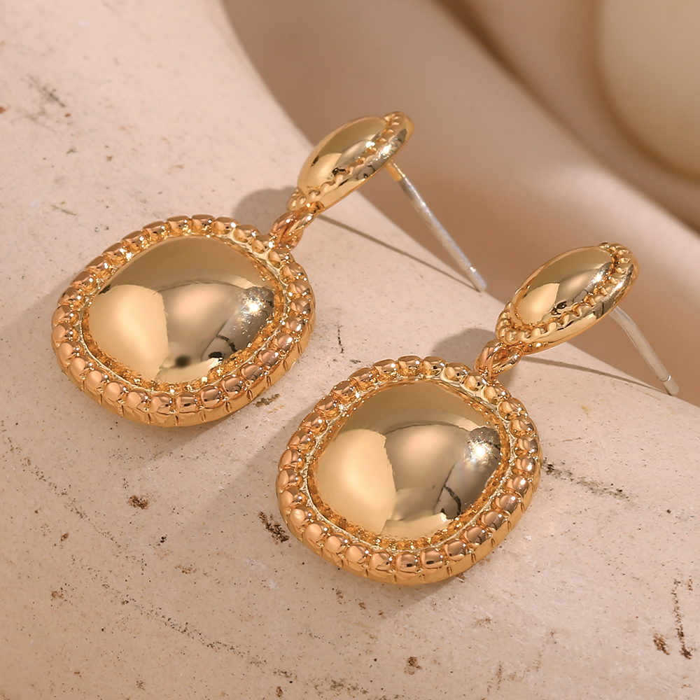 1 Pair Basic Vintage Style Classic Style Solid Color Plating Stainless Steel 18k Gold Plated Drop Earrings display picture 11