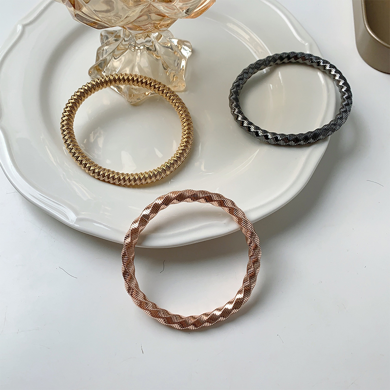 Casual Solid Color Alloy Wholesale Wristband display picture 8