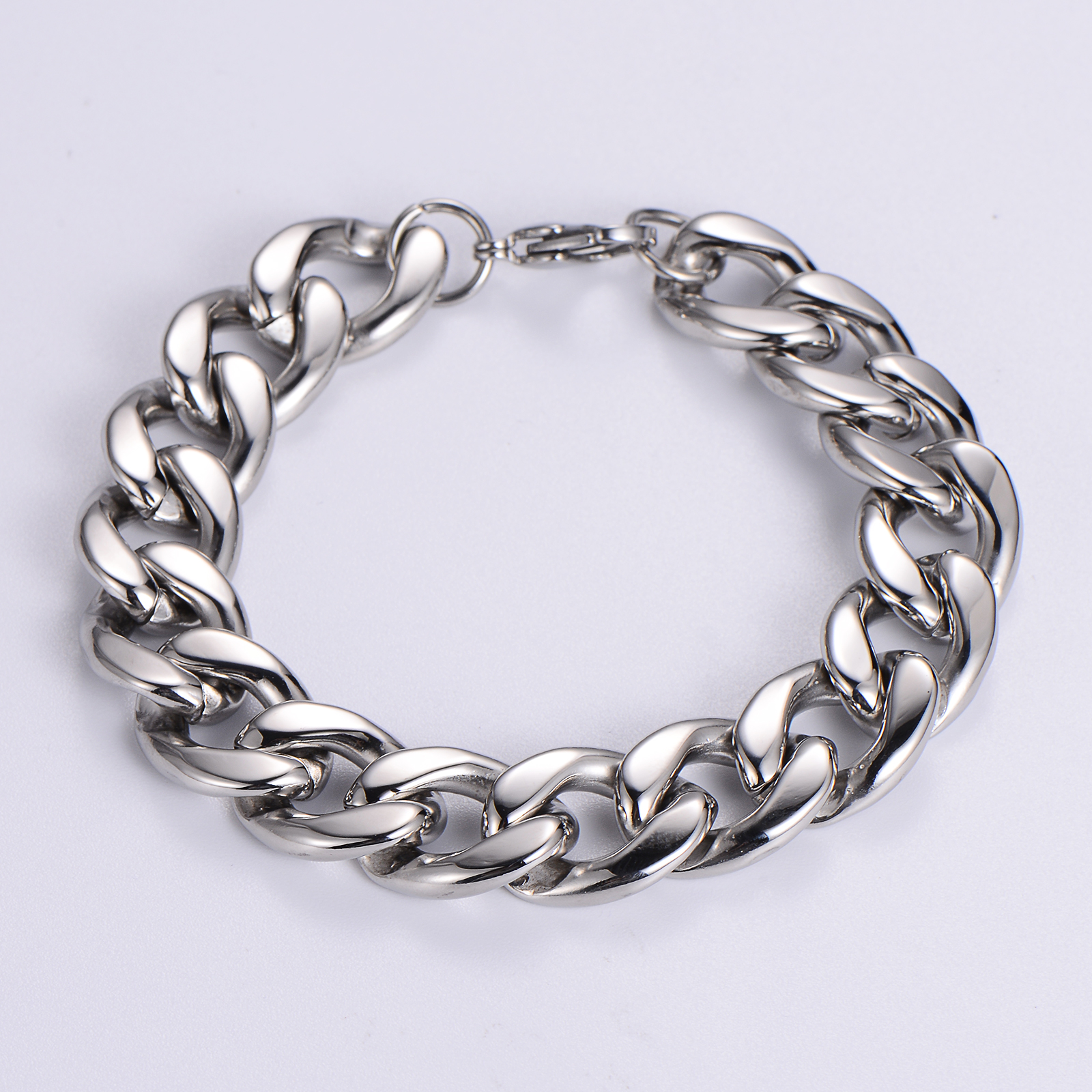 304 Stainless Steel 18K Gold Plated Hip-Hop Rock Polishing Chain Solid Color No Inlaid Bracelets display picture 3