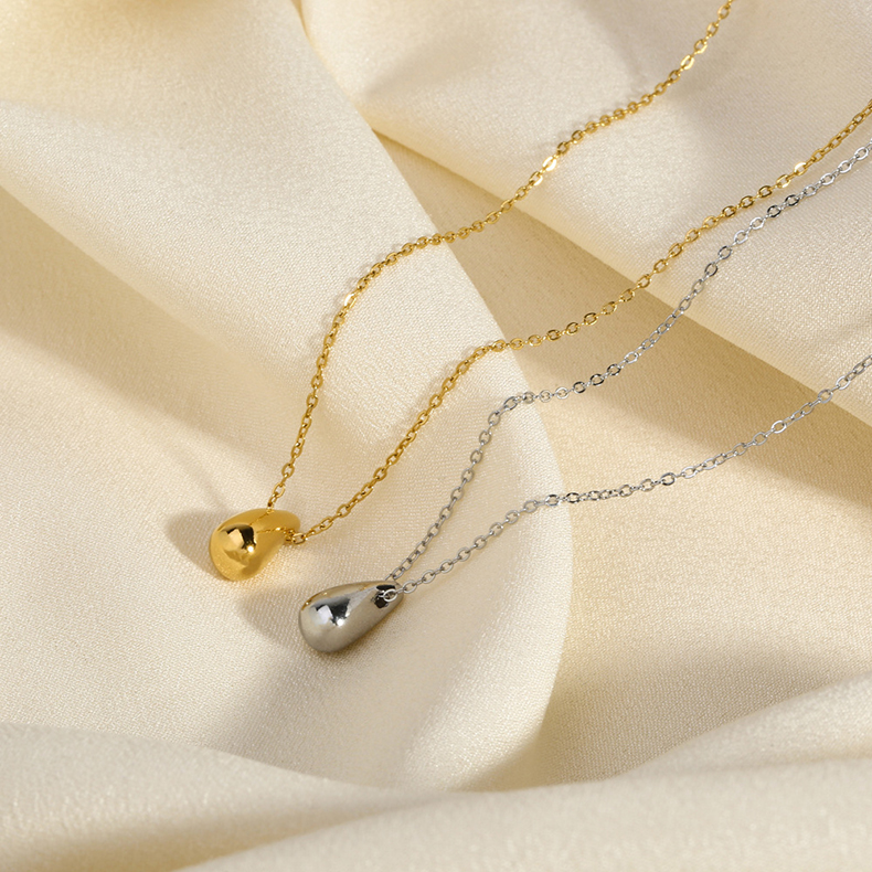 201 Edelstahl 18 Karat Vergoldet Französische Art Überzug Dreidimensional Wassertropfen Halskette Mit Anhänger display picture 8
