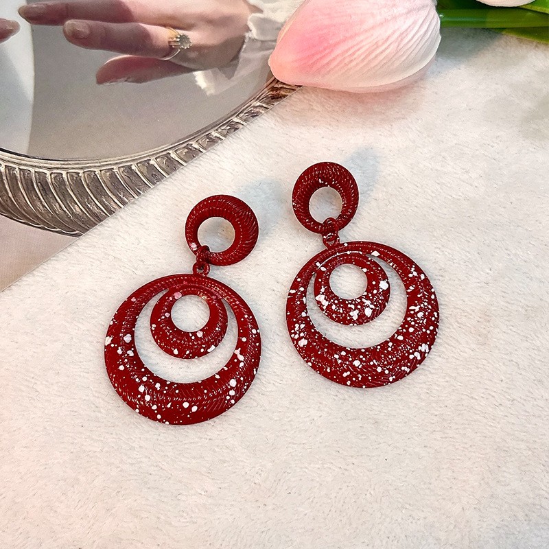 1 Pair Exaggerated Circle Hollow Out Alloy Drop Earrings display picture 7