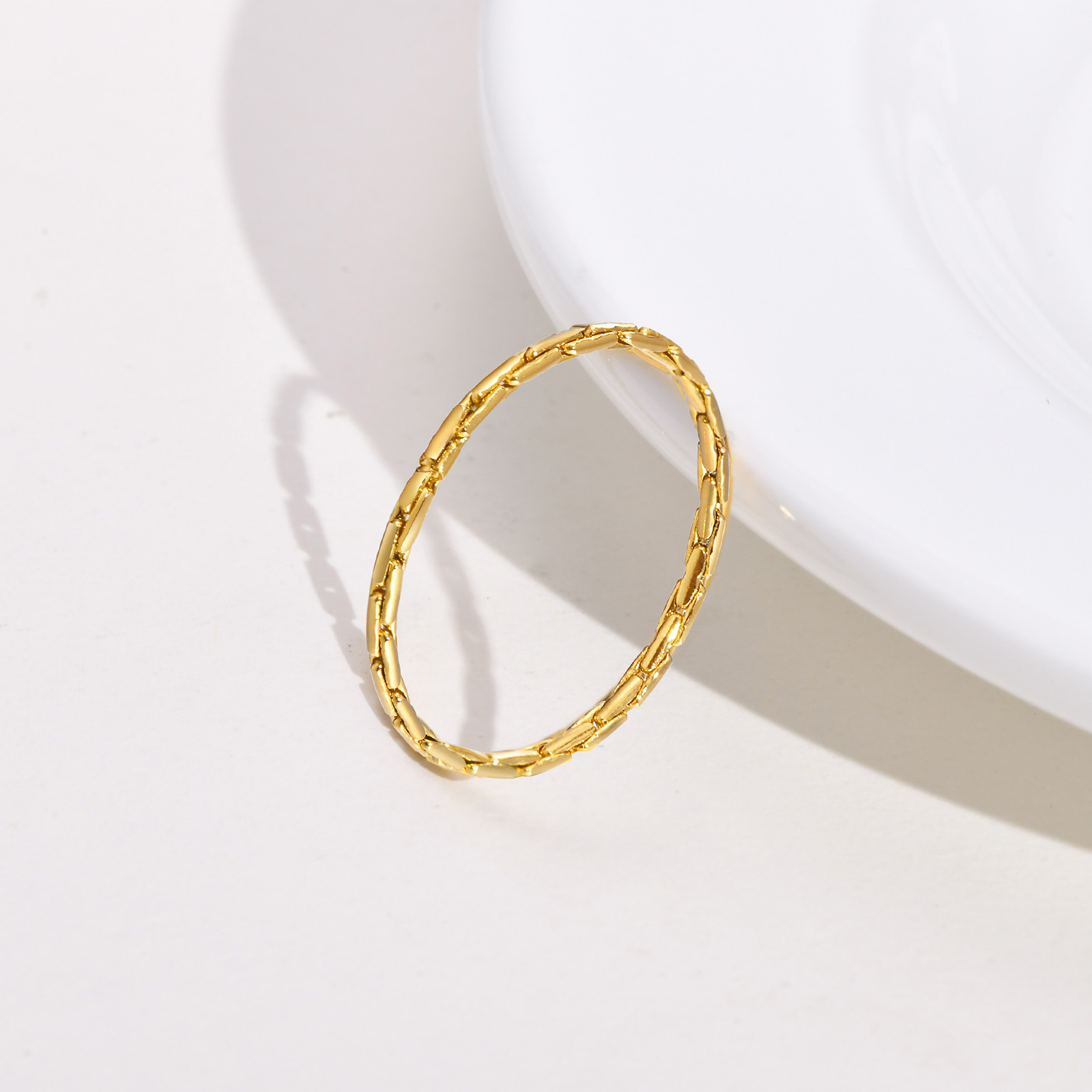 304 Stainless Steel Gold Plated Simple Style Plating Solid Color Rings display picture 2