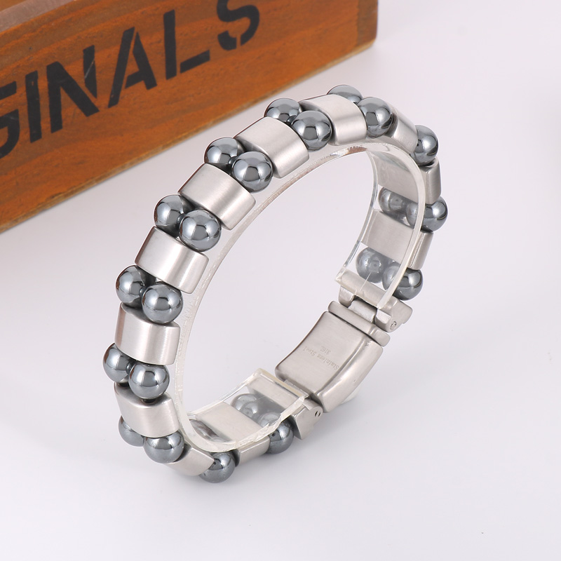 Simple Style Classic Style Solid Color Stainless Steel Men's Bracelets display picture 6