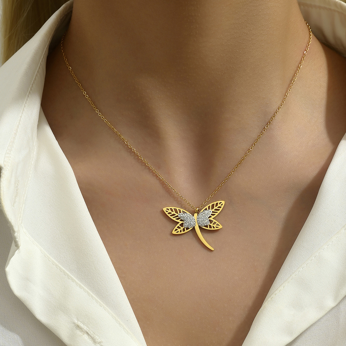 201 Stainless Steel 18K Gold Plated Modern Style Korean Style Plating Hollow Out Inlay Dragonfly Rhinestones Glass Pendant Necklace display picture 8