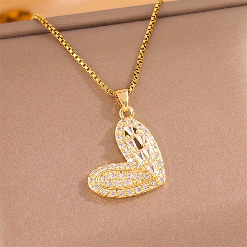 Stainless Steel Titanium Steel 18K Gold Plated Elegant Simple Style Streetwear Plating Inlay Heart Shape Flower Butterfly Zircon Pendant Necklace display picture 24