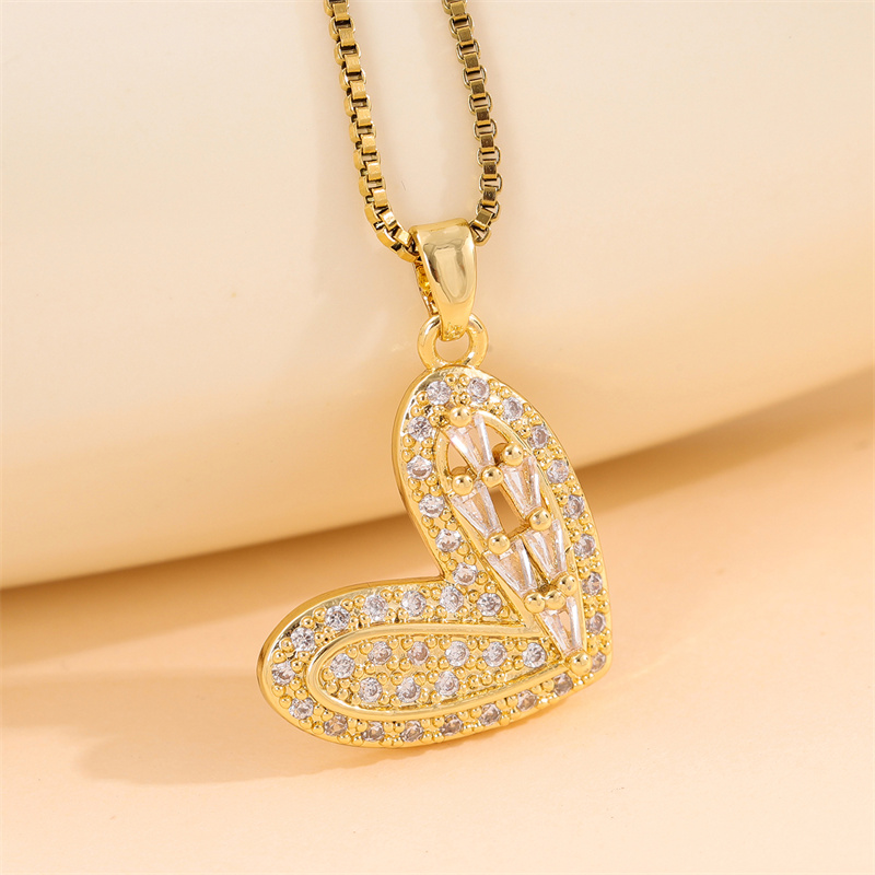 Stainless Steel Titanium Steel 18K Gold Plated Elegant Simple Style Streetwear Plating Inlay Heart Shape Flower Butterfly Zircon Pendant Necklace display picture 23