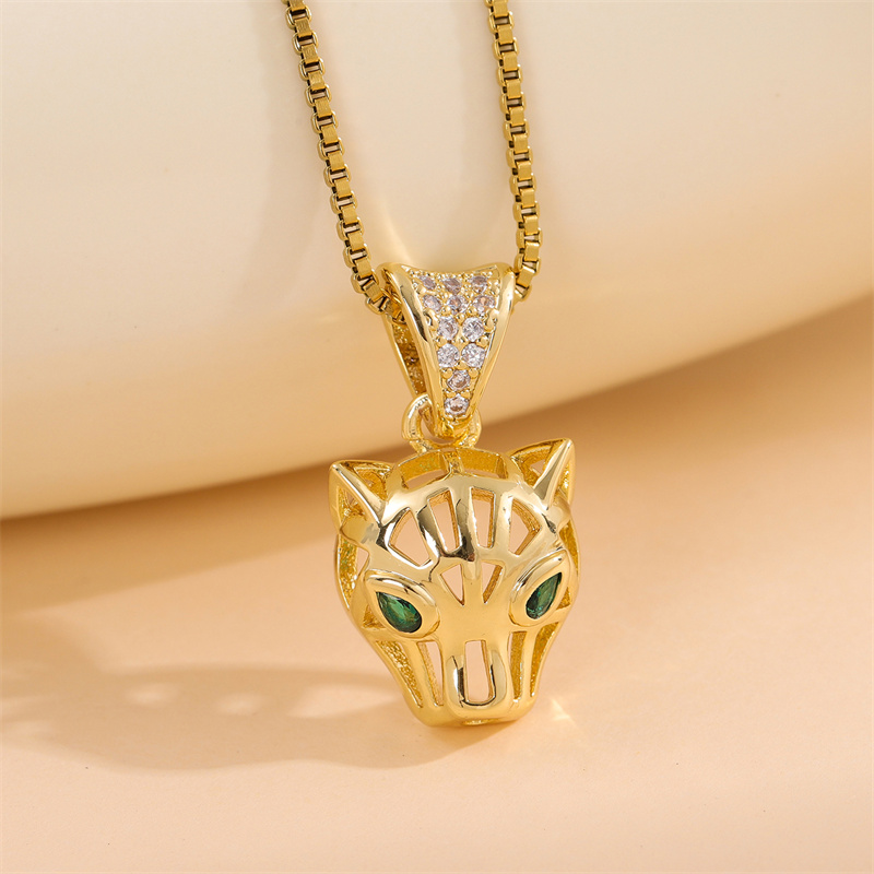 Stainless Steel Titanium Steel 18K Gold Plated Retro Lady Roman Style Enamel Plating Inlay Snake Bee Butterfly Zircon Pendant Necklace display picture 5