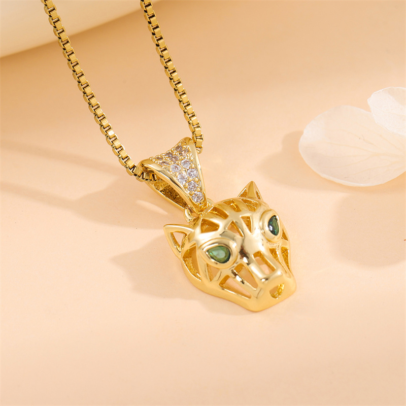 Stainless Steel Titanium Steel 18K Gold Plated Retro Lady Roman Style Enamel Plating Inlay Snake Bee Butterfly Zircon Pendant Necklace display picture 7