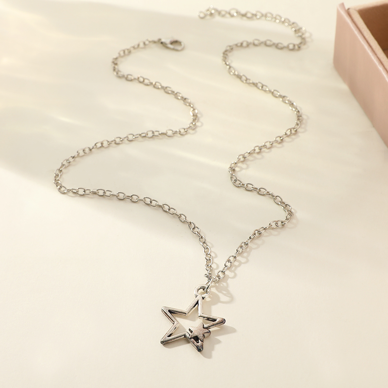 Wholesale Jewelry Simple Style Pentagram Alloy Iron Alloy Pendant Necklace display picture 2