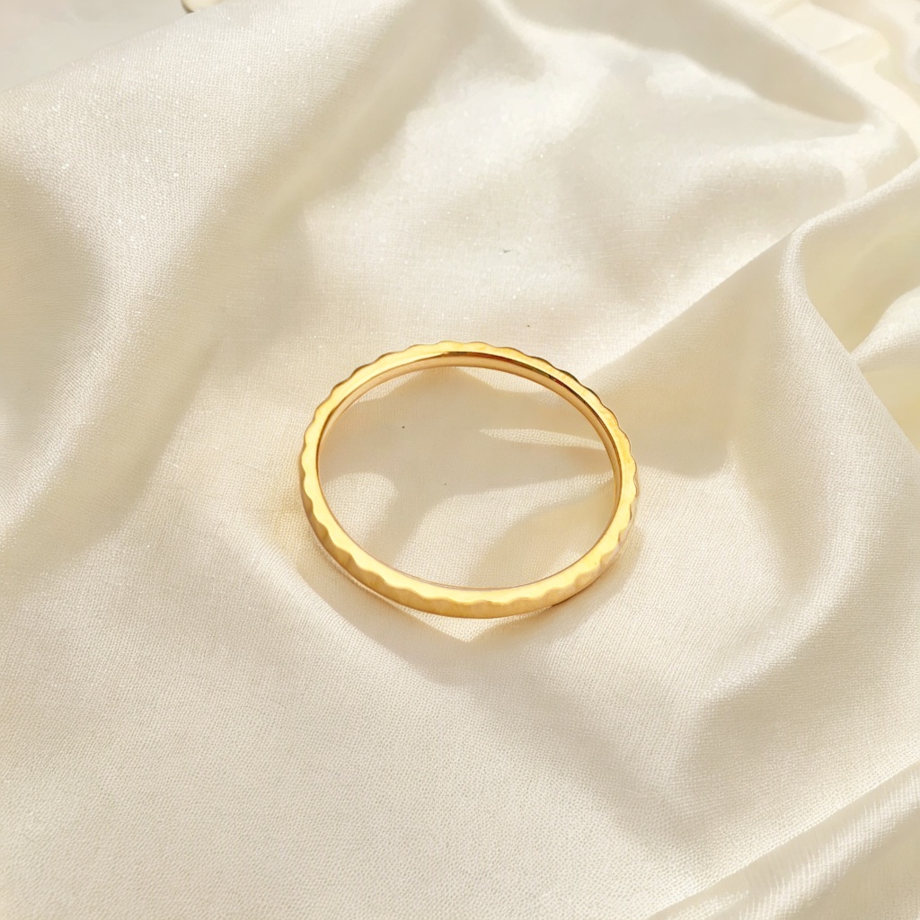 Classical Handmade Romantic Gear Stainless Steel Asymmetrical Plating Pleated 18k Gold Plated Rings display picture 4