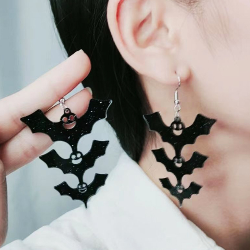 1 Pair Funny Animal Bat Stoving Varnish Arylic Alloy Drop Earrings display picture 3